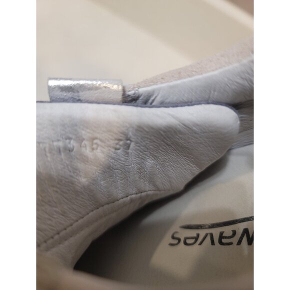 Softwaves Sneaker Size 37 - Picture 7 of 8